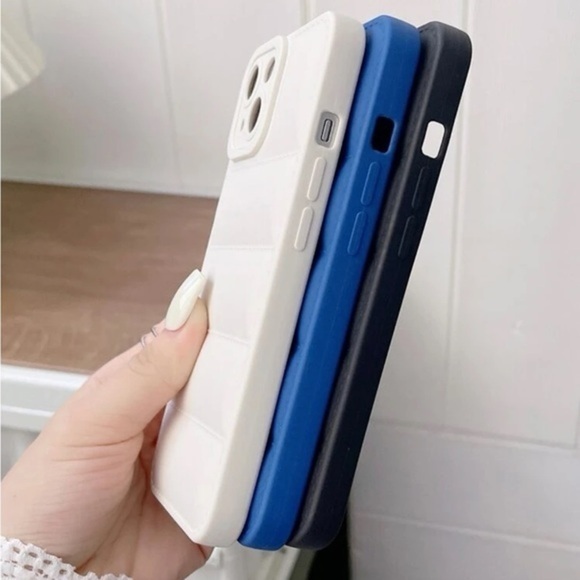 ⚠️Clearance🫧iPhone 14/Pro/Pro Max/Plus 3pcs Puffer iPhone Case Brand New - Picture 3 of 4
